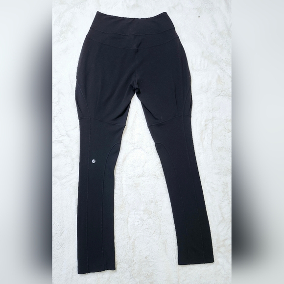 Lululemon Riding Pants. Size 4. Black - Picture 10 of 12